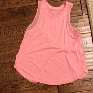Old navy active tank top barely worn